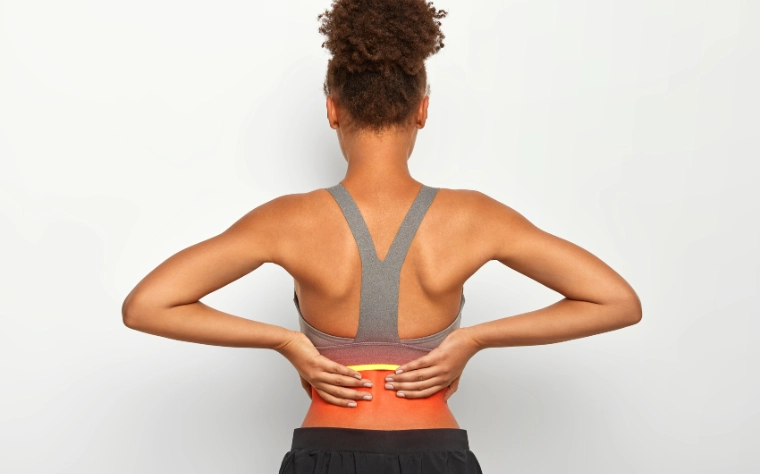 Conheça os 4 melhores exercícios de Pilates para aliviar dores na lombar