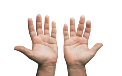 Formigamento nas mãos: 4 causas mais comuns e quando se preocupar